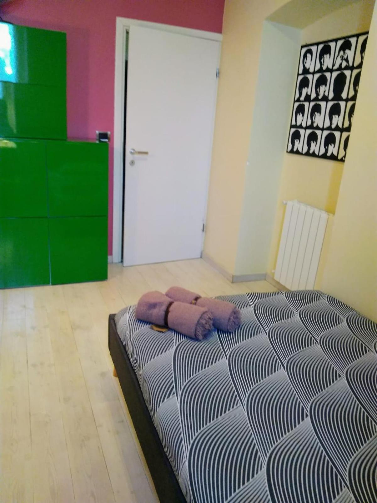 Casa Parenzana Apartment Пореч Стая снимка
